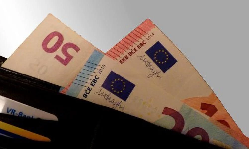 Ξεκινούν οι αιτήσεις για τα 534 ευρώ: Πως υποβάλλονται